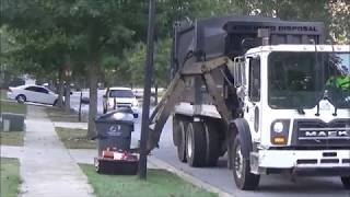 Advanced Disposal- EZ Pack ASL With Python Arm garbage truck