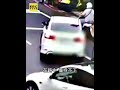 騎單車回收載一堆卡內線駕駛下車理論變互毆