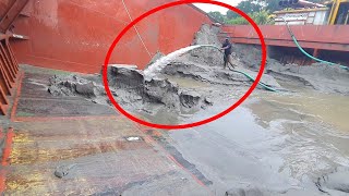 Unloading sand form ship barge unloading video unload sand from big barge ship 543 (18 June 2026)