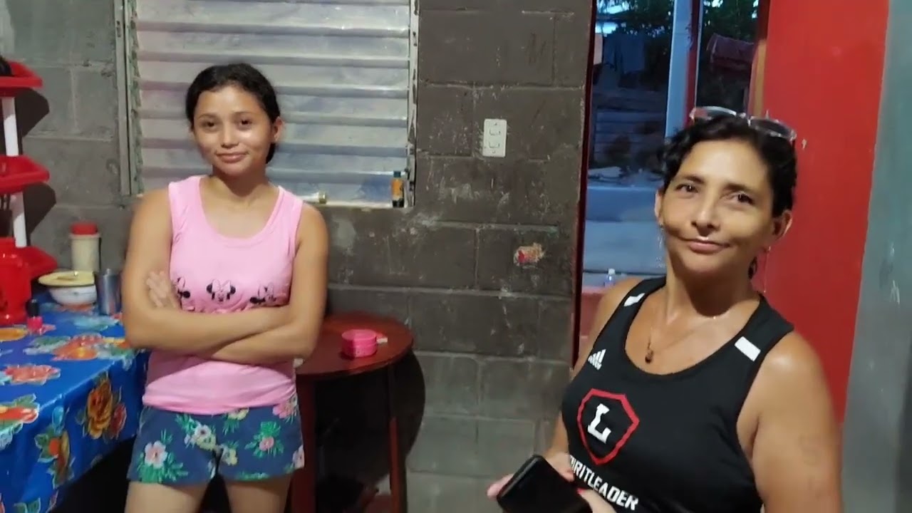 Llego la hija de #carmen y salio brava la #muchacha