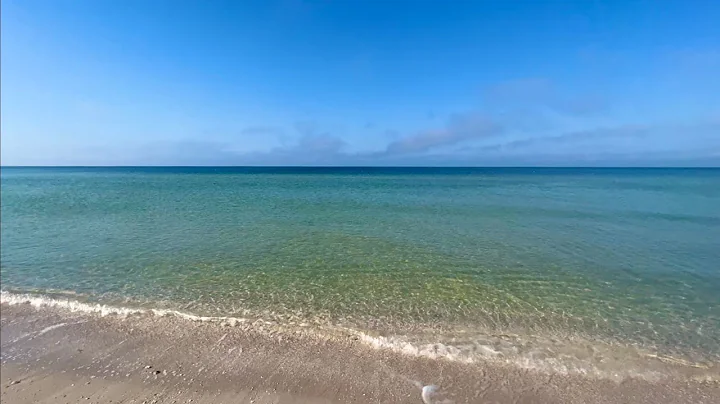 Sunday Morning at Vanderbilt Beach in North Naples, FL 12/11/22