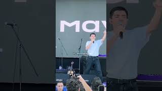 Mavi Gri Ölümle Yaşam Arasında Konser