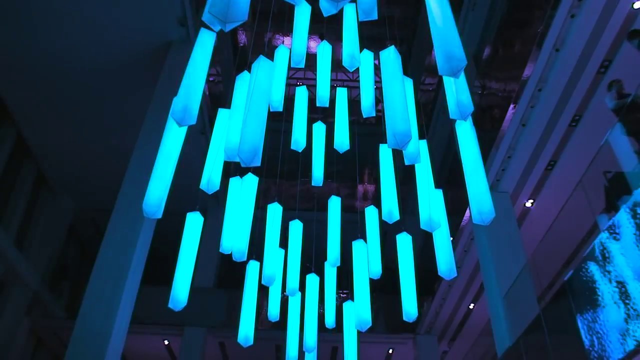 Crystal column X Lighting