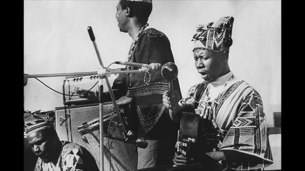 🇿🇦 Batsumi - Lishonile (1974)🇿🇦