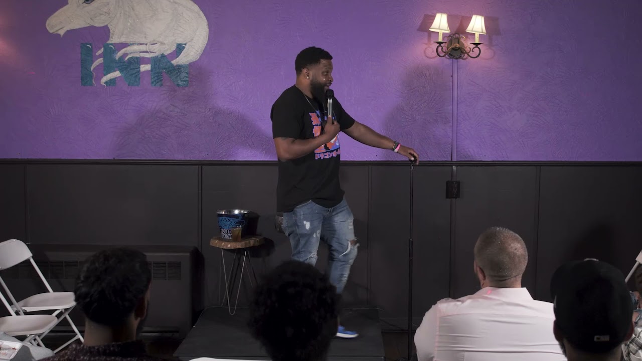 Ricci Hector @ The Unicorn Inn