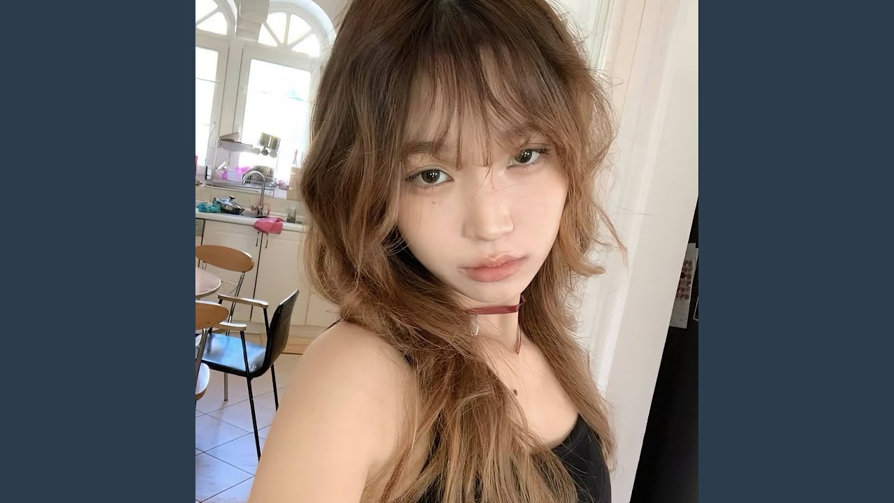 YouTubeでAttentionを視聴 YouTubeでAttentionを視聴