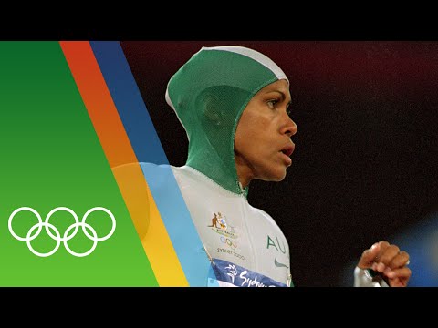Cathy Freeman's 400m gold at Sydney 2000 | Epic Olympic Moments
