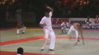 Material Arts Trickz Capoeira