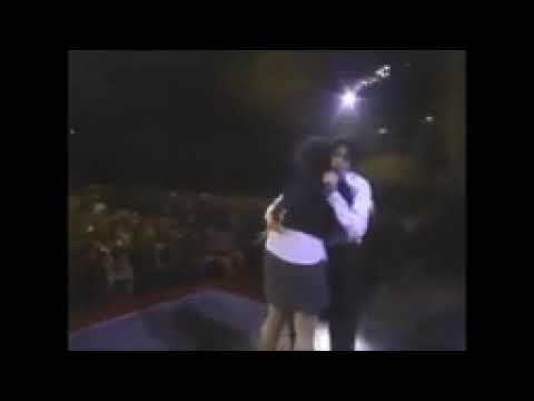 اغنية مايكل جاكسون You Are Not Alone مترجمة حفلة MTV كوريا 1995 