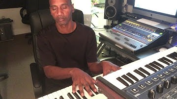 Yamaha Motif XF8 Workstation Keyboard Play through..  www.jtraxz.com , @jtraxzz 2018