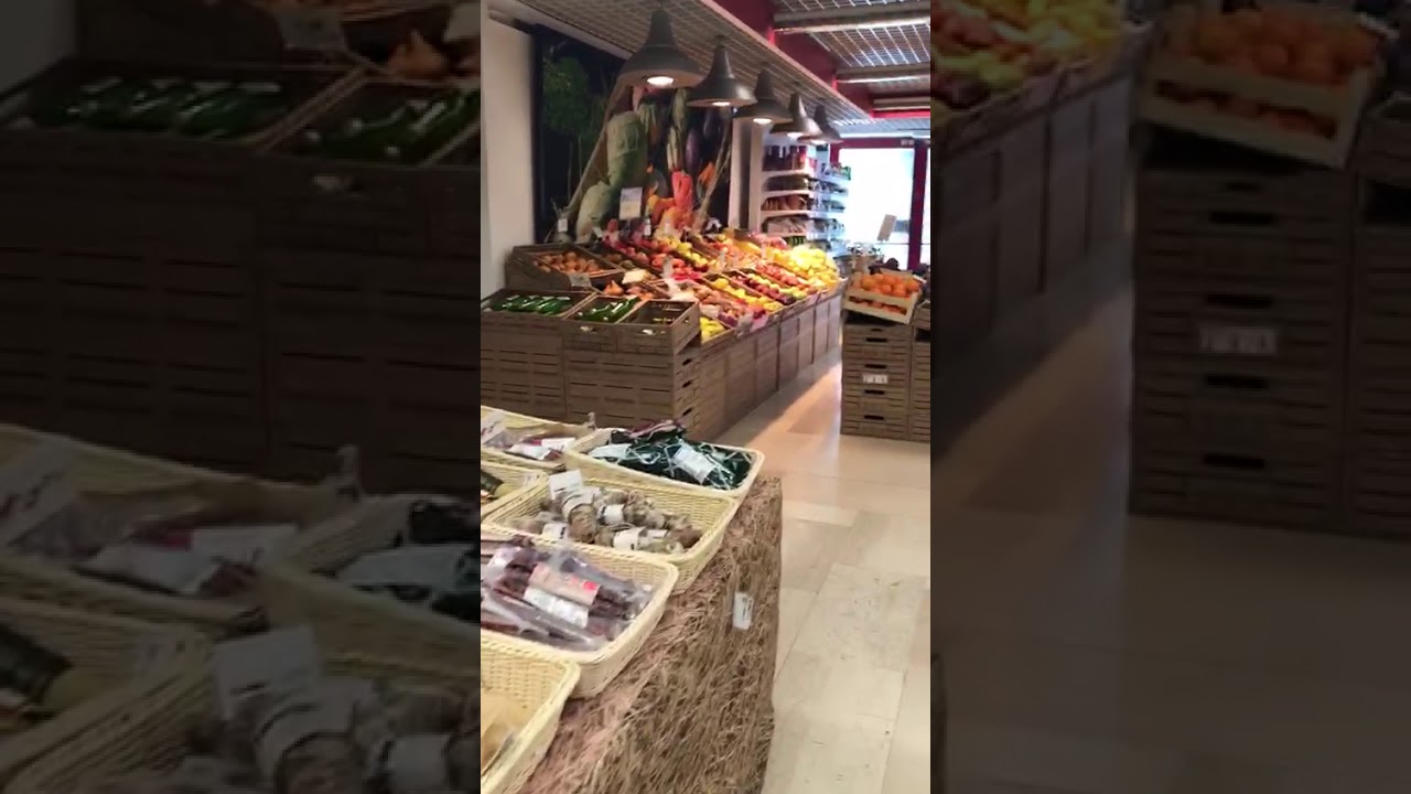 Fully Stocked Supermarkets in North Italy in Lockdown