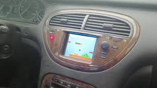 Peugeot 607 running super mario bros