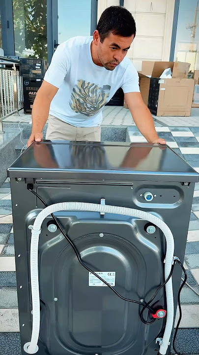 � 977674464� 970350902� 946865777� 949242255�  931372736� 958048444�