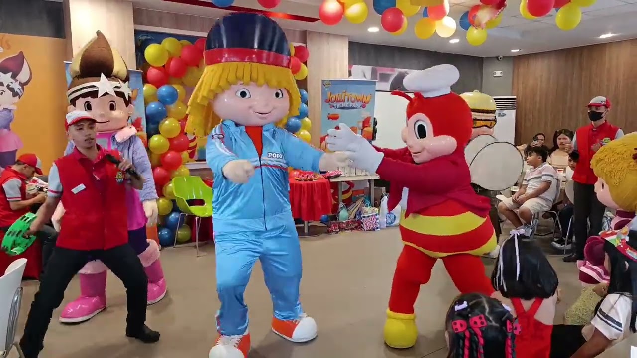 Jollibee Dance