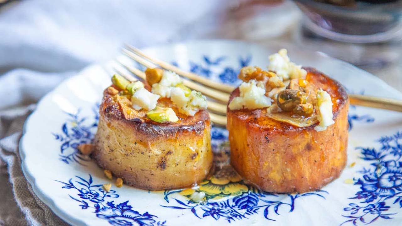 Лучшая закуска со сладким картофелем и голубым сыром: плавленый сладкий картофель