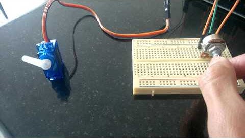 Servomotor y potenciómetro con Arduino + código