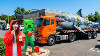 まいぜんシスターズ実写版/マクドナルド🍔ハッピーセット🎉トミカ🚗＆サンリオキャラクターズ🎀開封‼️マリオカートで優勝👑ついにひみつが...⁉️駄菓子でASMRしてみた結果⁉️