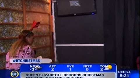 BREAKFAST TELEVISION TZATZ PYJAMA SHOW SEGMENT # 15 DINA IN HER PYJAMAS IN THE PHOTO BOOTH DEC 24, 2012