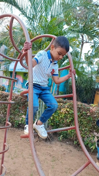 Papa ka jaan ๐๐#shortvideo#youtubeshorts#foryou#reeyansh#father#park