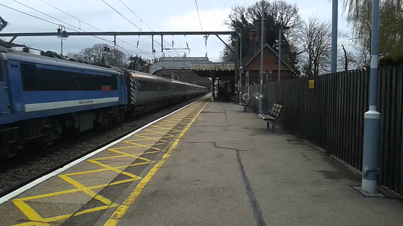 camera iphone 8 plus apk 90007 with new NC64 passes Ingatestone | 28/03/15