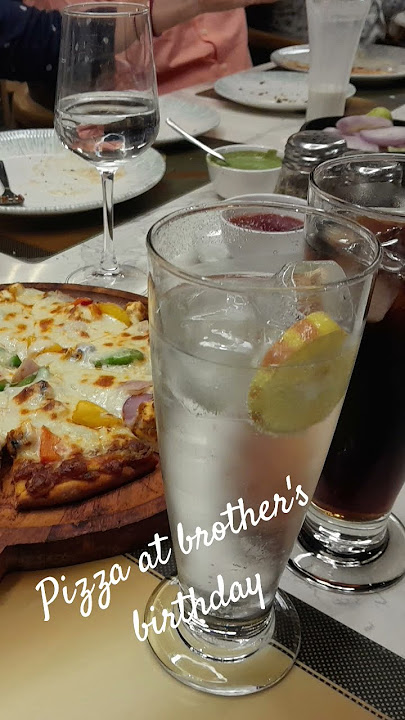 pizza 🍕 #music #song #newmusic #spotify #lyrics #fun #minivlog #phonkagressive #vlog #guitar #pizza