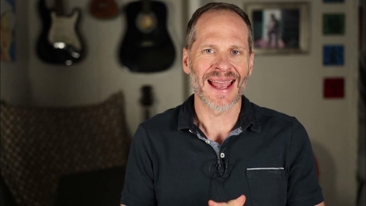 Slices & Underlying Arrays - The Go Programming Language - YouTube