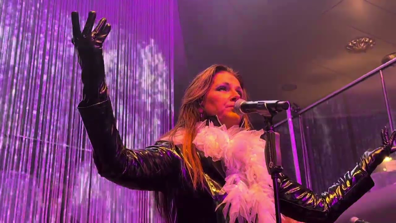 Ace of Base/Jenny - Happy NationLive in Bregenz, Austria,15.11.25 @jenny.berggren  