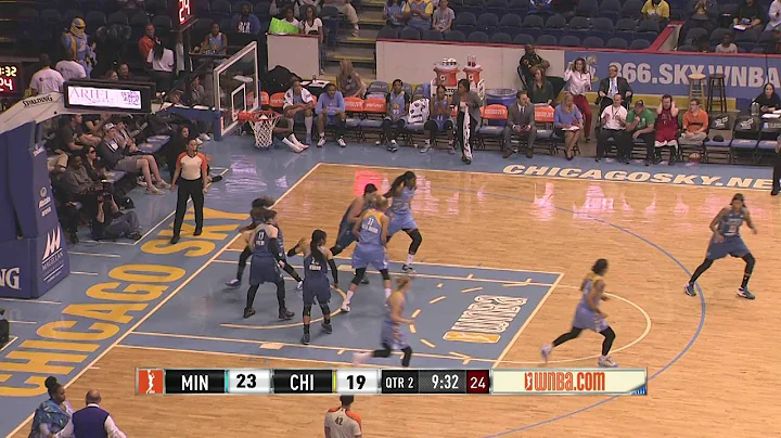 Elena Delle Donne and Maya Moore Duel