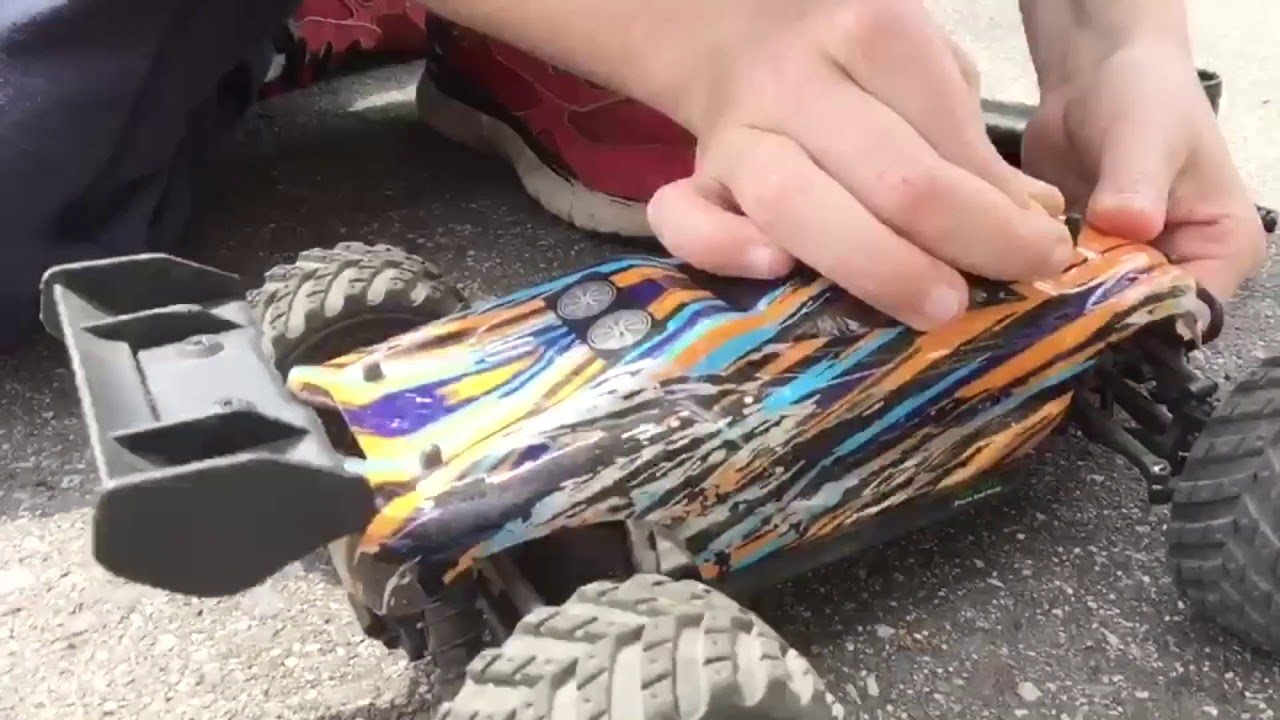 Cheap rc car review - YouTube