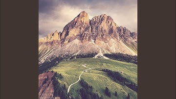 Pulsating Ambience for Calming Notes