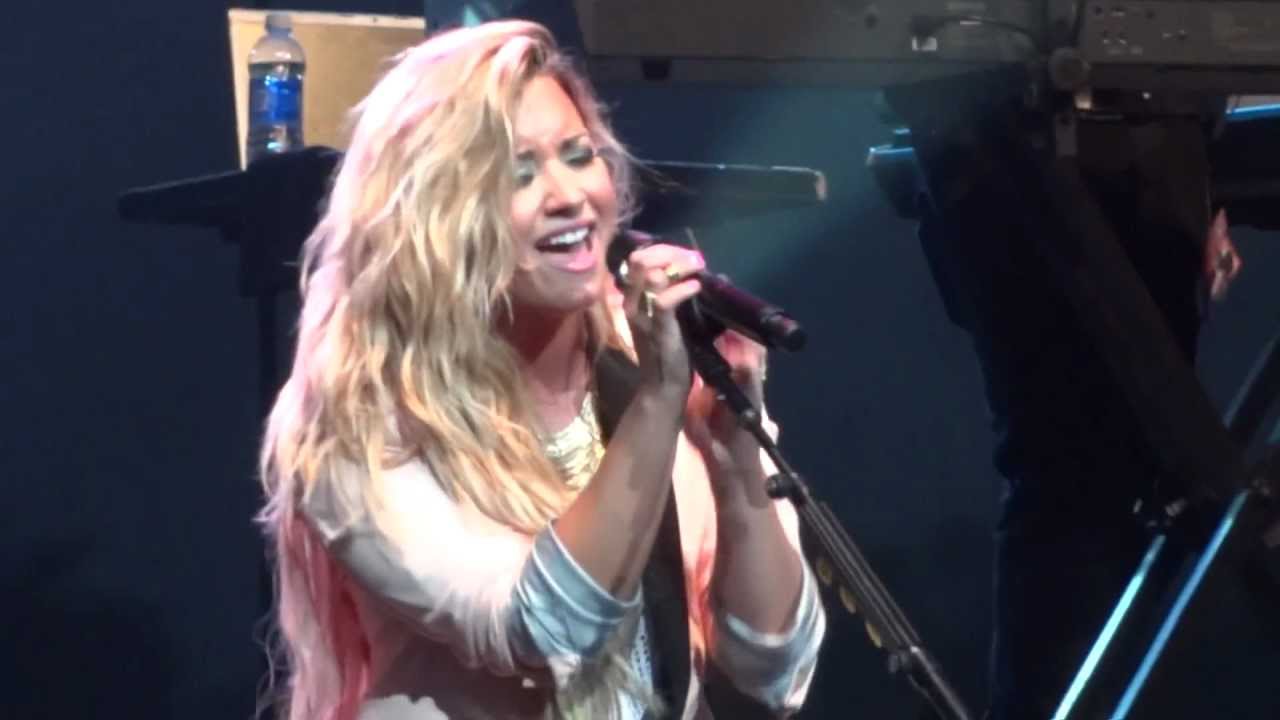Demi Lovato - 