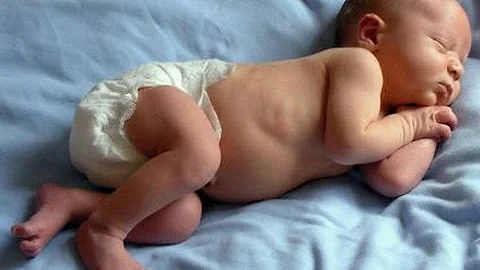¿Cuánto tiempo puede estar el bebé con el pañal hecho caca?