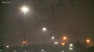 Thunder and lightning in Newnan as rain moves in