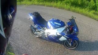 :       Yamaha R1 2000  ( )