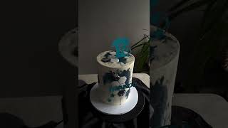 Edible Silver Leaf on Football Cake #cakeart #silverleaf #FootballCake #SoccerCake