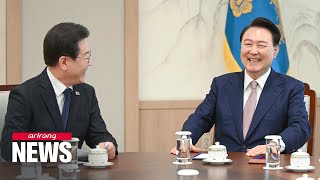 Opposition leader demands apology, political concessions in first tea meeting with Pres. Yoon