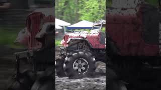 Jeep and Chevy mud bogging at Perkins Mudbog 2022!!