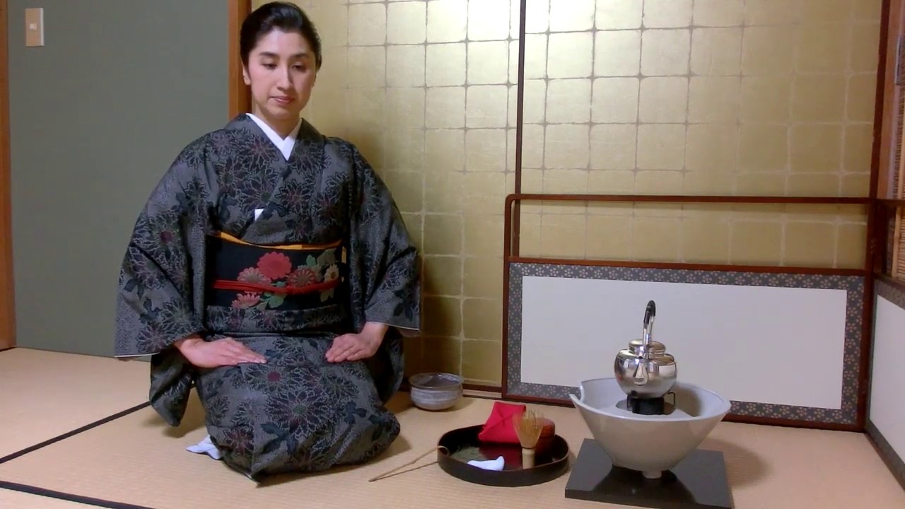 茶道雅流当代家元水谷雅由 盆点前 - YouTube