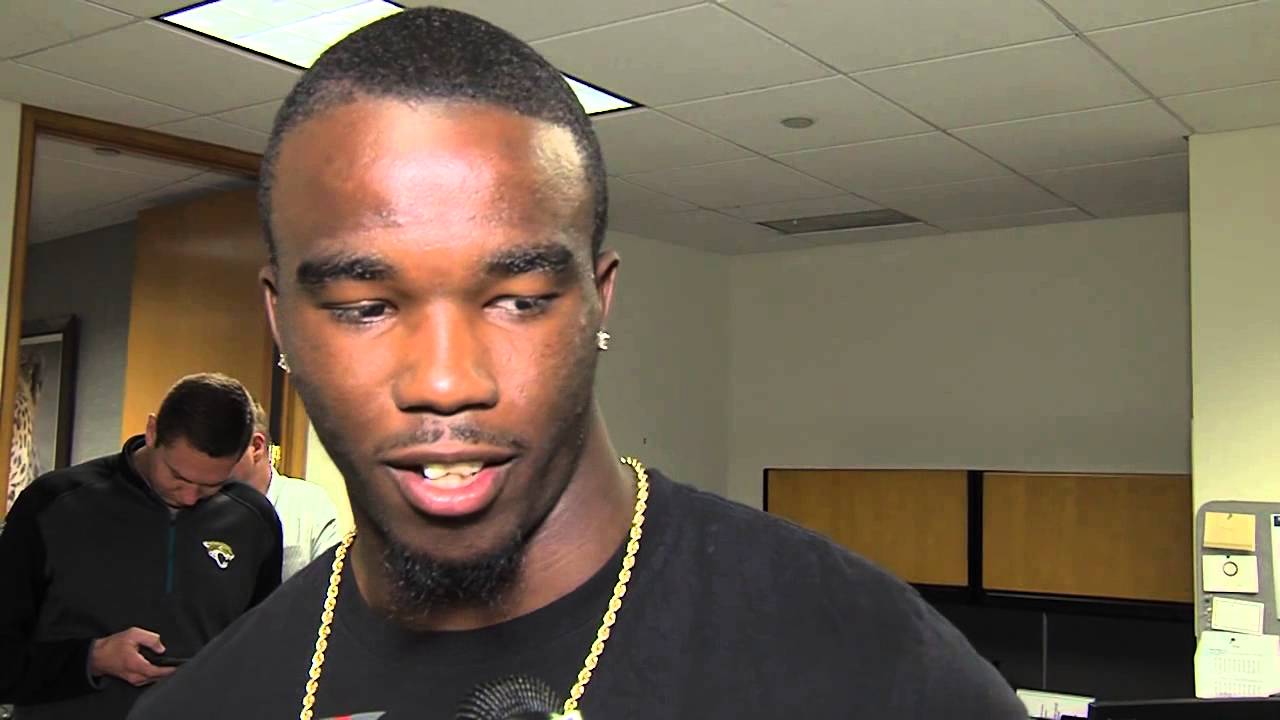 James Sample signs contract