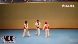 Vidio lucu karate dijamin ngakkak!!!