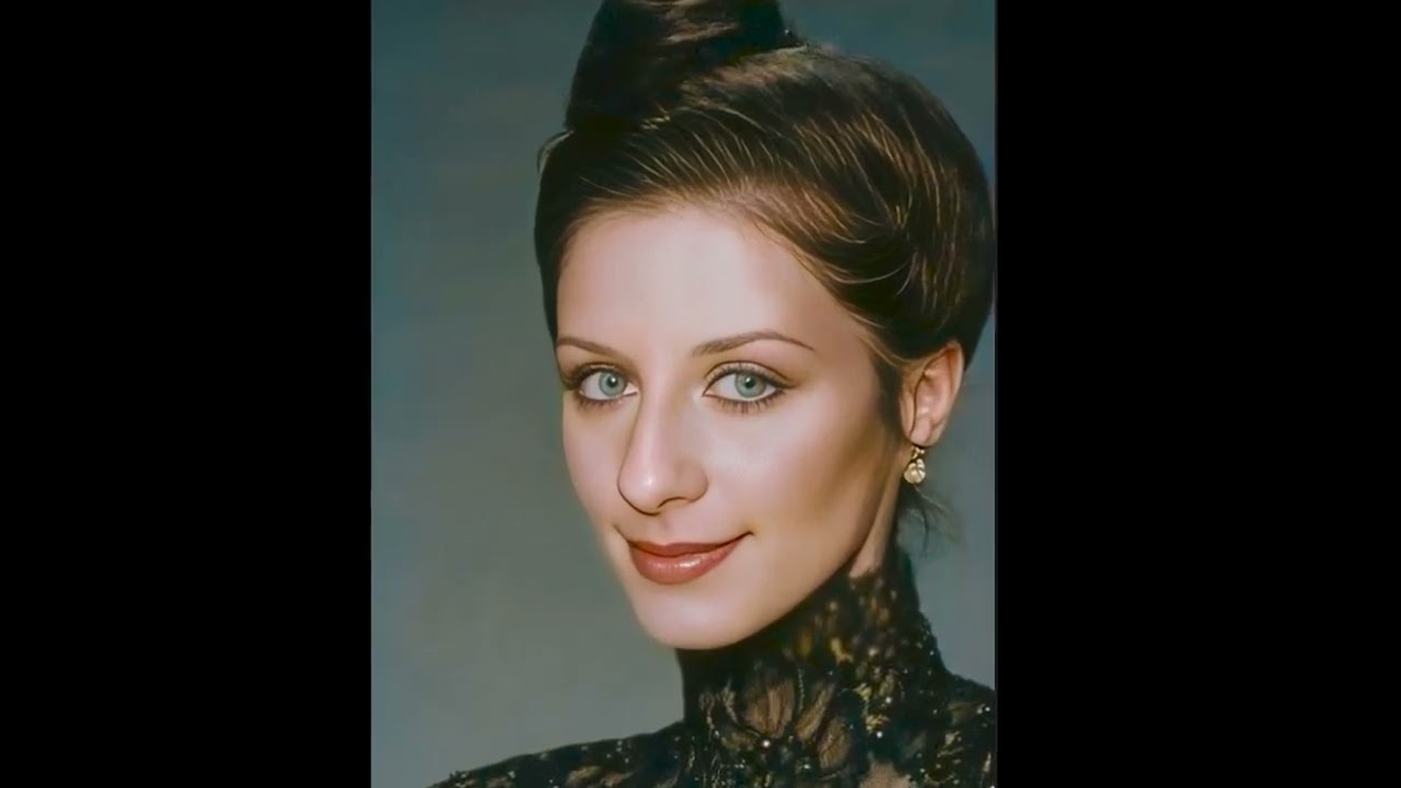 Dee Dee Wilde Pan's People......Patrick Swayze - She's Like The Wind