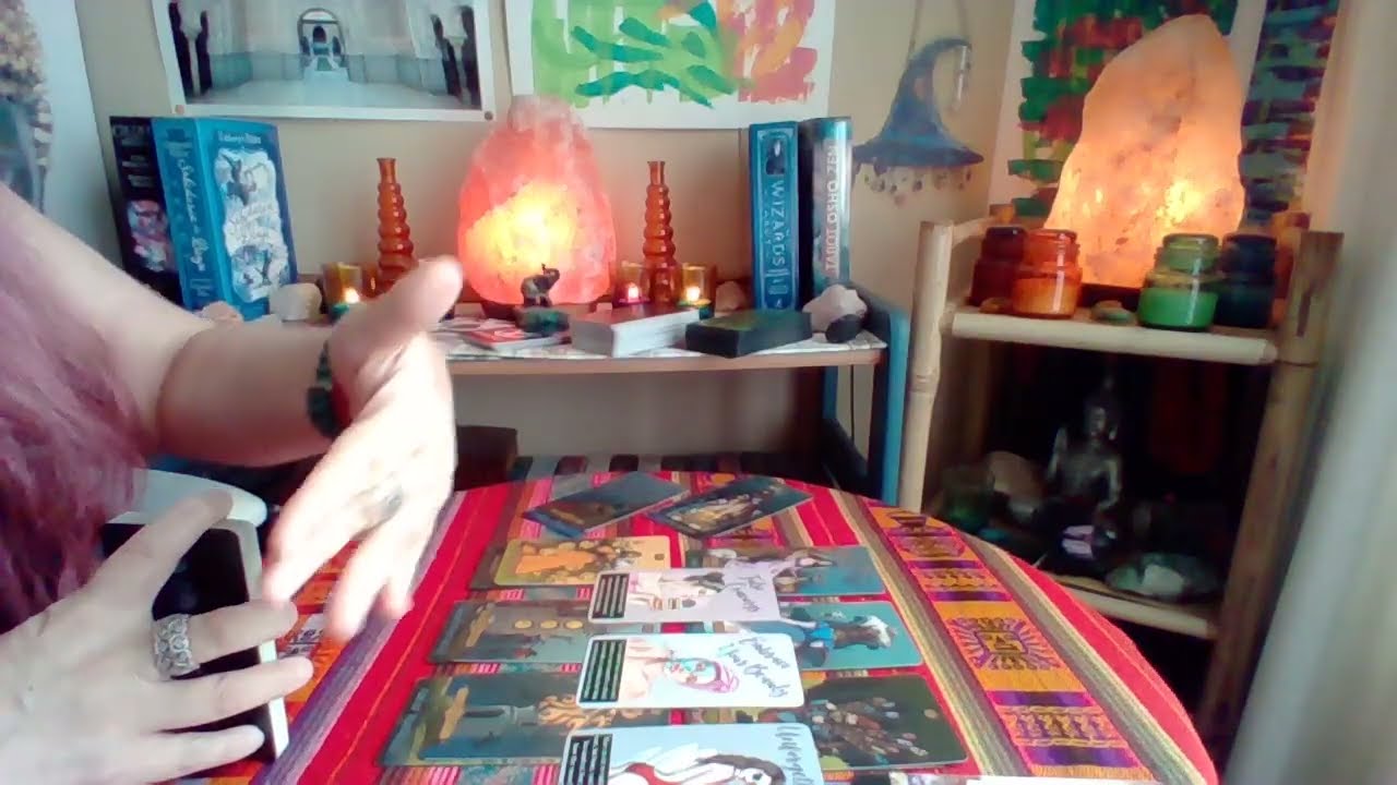 LIBRA!!🔮Comienza a planear tus próximos movimientos!! La abundancia y el amor vienen con el cambio!!