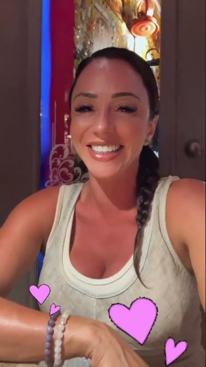 ariella ferrera en argentina comiento churrasco  cap 1 🤤🤤🤤🥩🥩🥩🍟🍟🍻🍻🍻