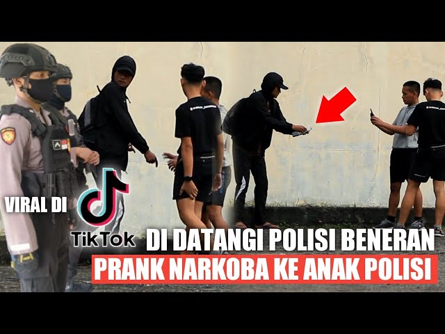 fortnite update, Di datangi polisi beneran ‼️Prank kurir narkoba ke orang nggak di kenal. class=