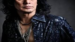 Di Kala Asmara Lepaskan Layarnya