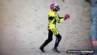 Jonathan Amaya Throws A Temper Tantrum