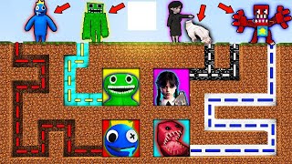 do not CHOOSE the wrong MAZE secret base Minecraft WEDNESDAY garten banban BOXY BOO choo choo charle screenshot 4