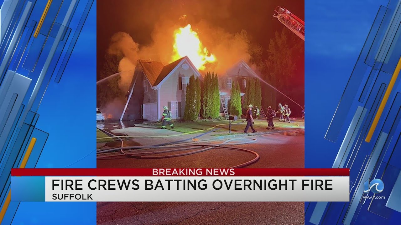 Dog rescued in overnight house fire in Suffolk - YouTube