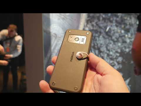 Nokia 800 Tough, Nokia 110 & Nokia 2720 Flip hands-on