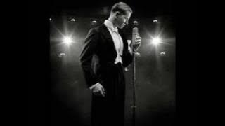 Max Raabe - We Will Rock You